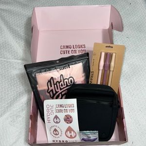Brand new! HydroJug Pink Camo PR Box!
